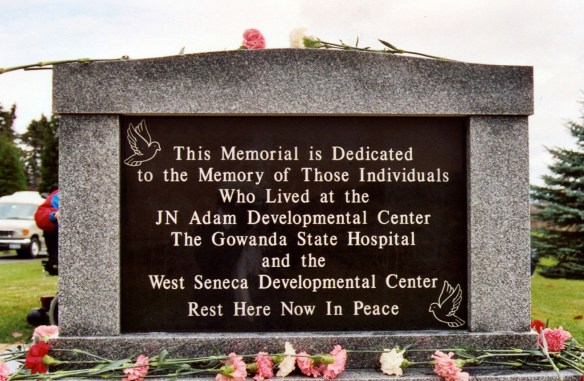 Monument in the Jolls Road Cemetery in Perrysburg